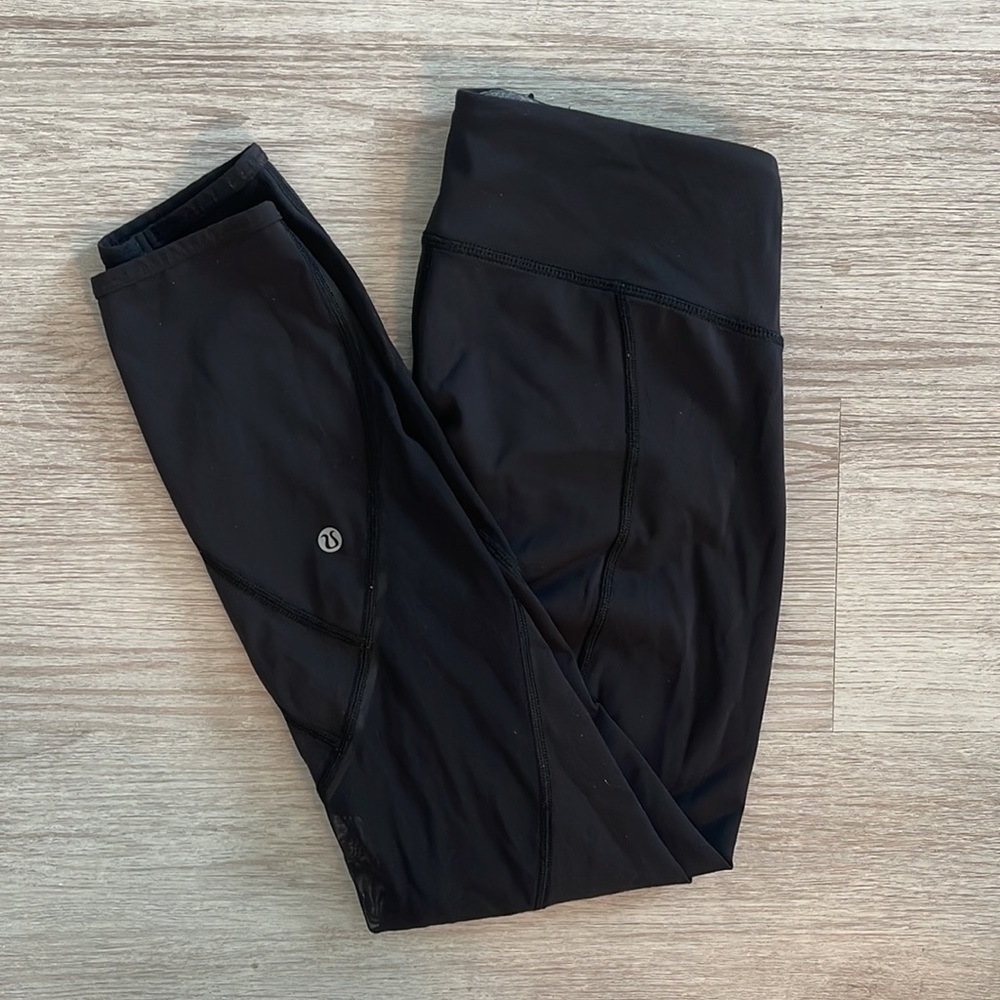 Lululemon mesh crop leggings size 6